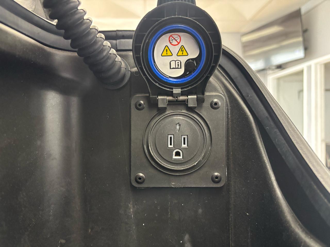 RAM 1500 Limited 4x4 Crew Cab 5'7" Box 2019