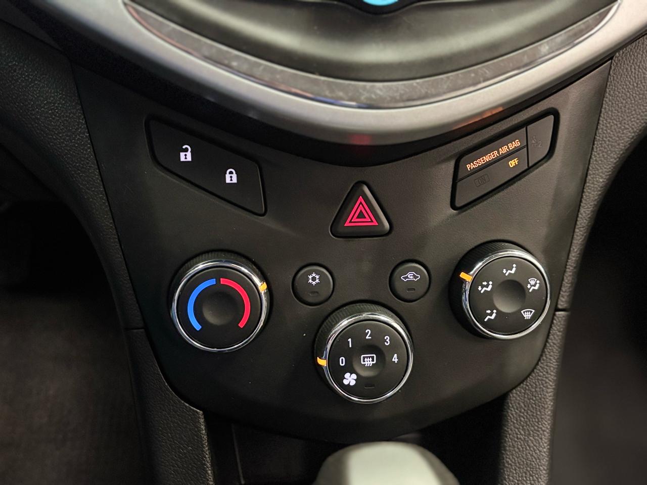 Chevrolet Sonic 5dr HB LT w/1FL 2020