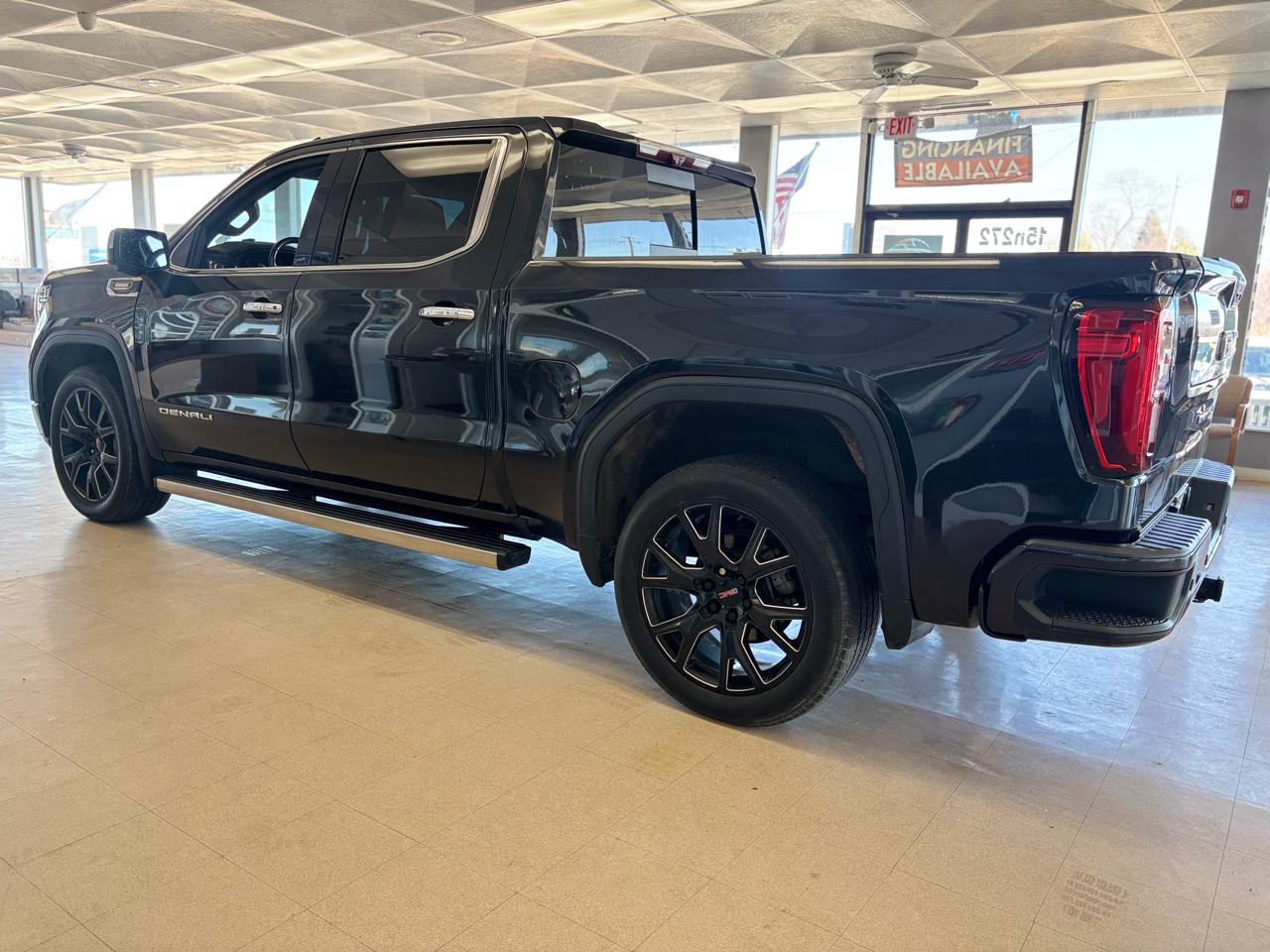 GMC Sierra 1500 4WD Crew Cab 147" Denali 2020