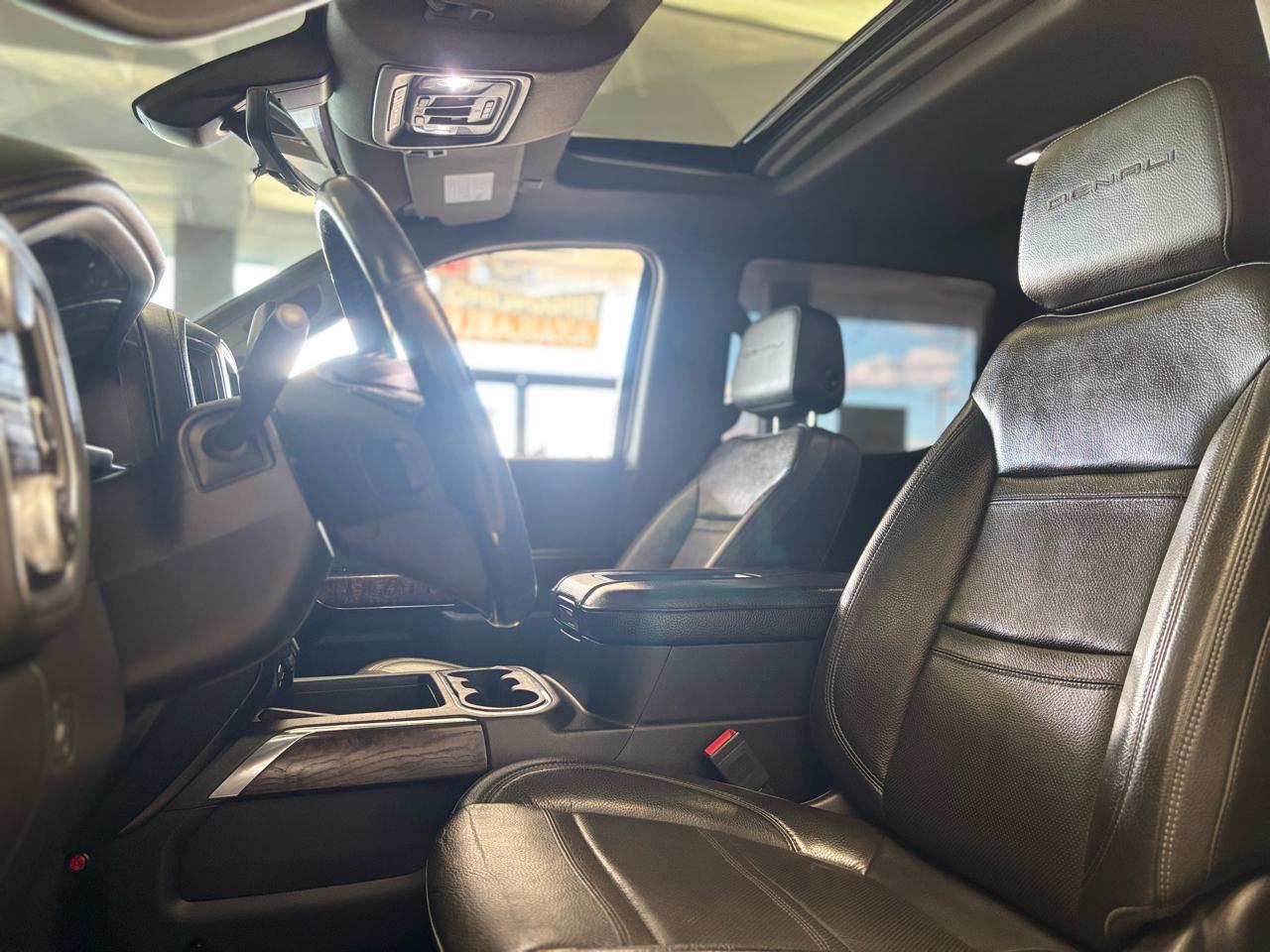 GMC Sierra 1500 4WD Crew Cab 147" Denali 2020