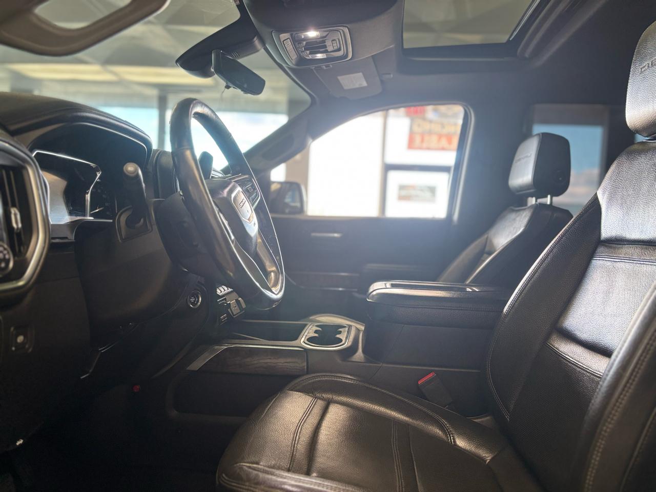 GMC Sierra 1500 4WD Crew Cab 147" Denali 2020