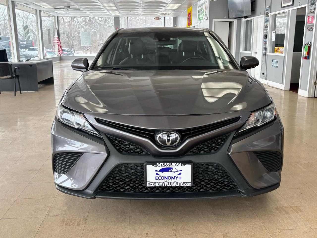 Toyota Camry XLE Auto (Natl) 2019
