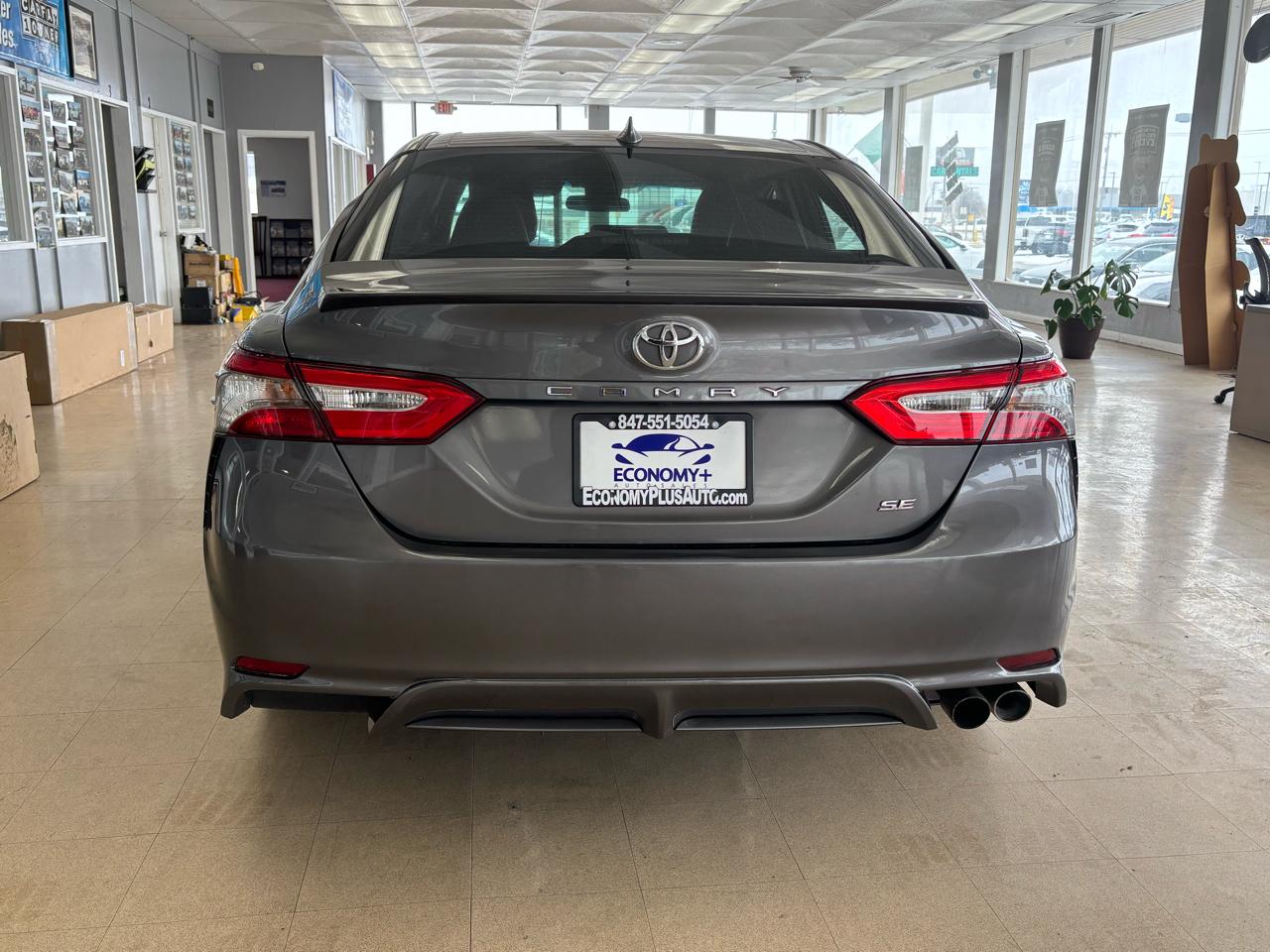 Toyota Camry XLE Auto (Natl) 2019
