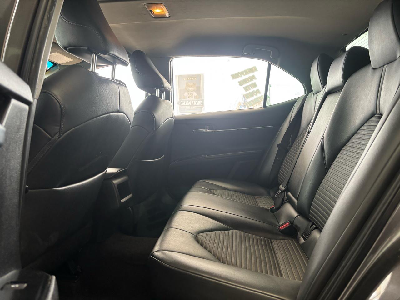 Toyota Camry XLE Auto (Natl) 2019