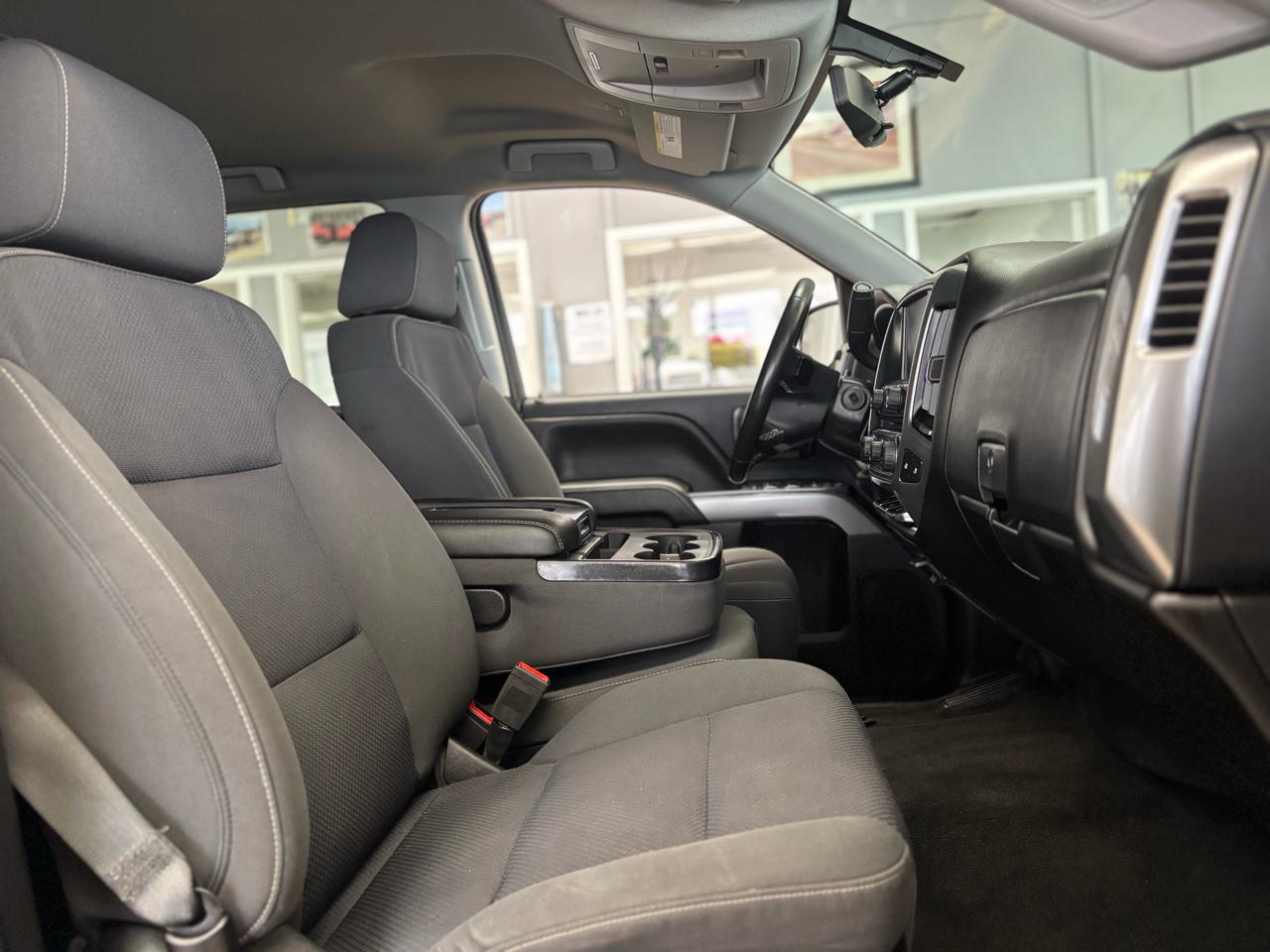 Chevrolet Silverado 1500 LT Z71 Crew Cab 4WD 2018