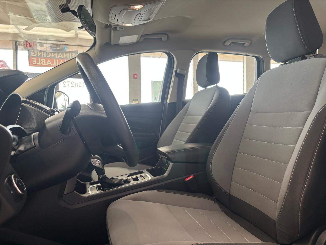 Ford Escape S FWD 2019