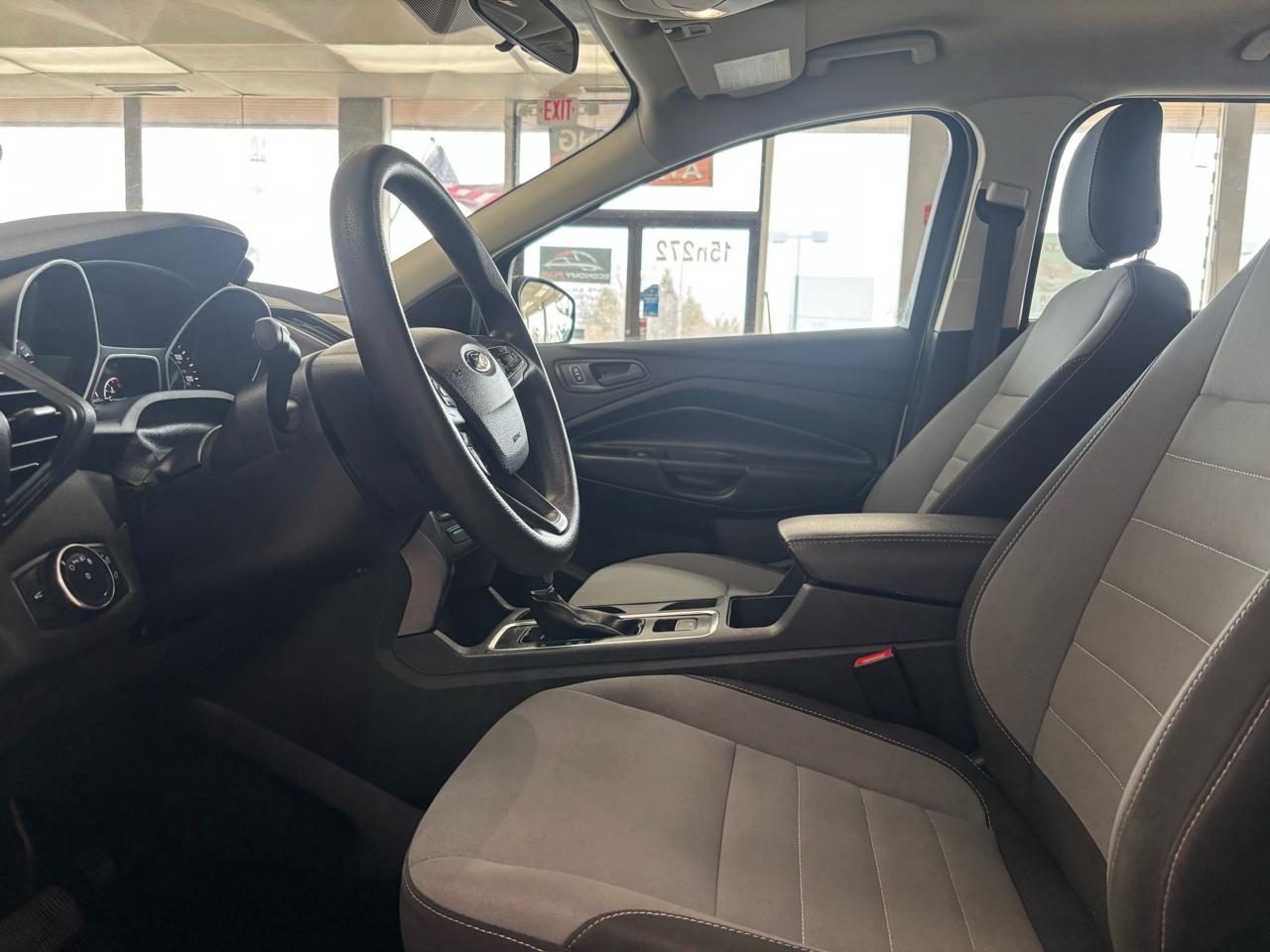 Ford Escape S FWD 2019