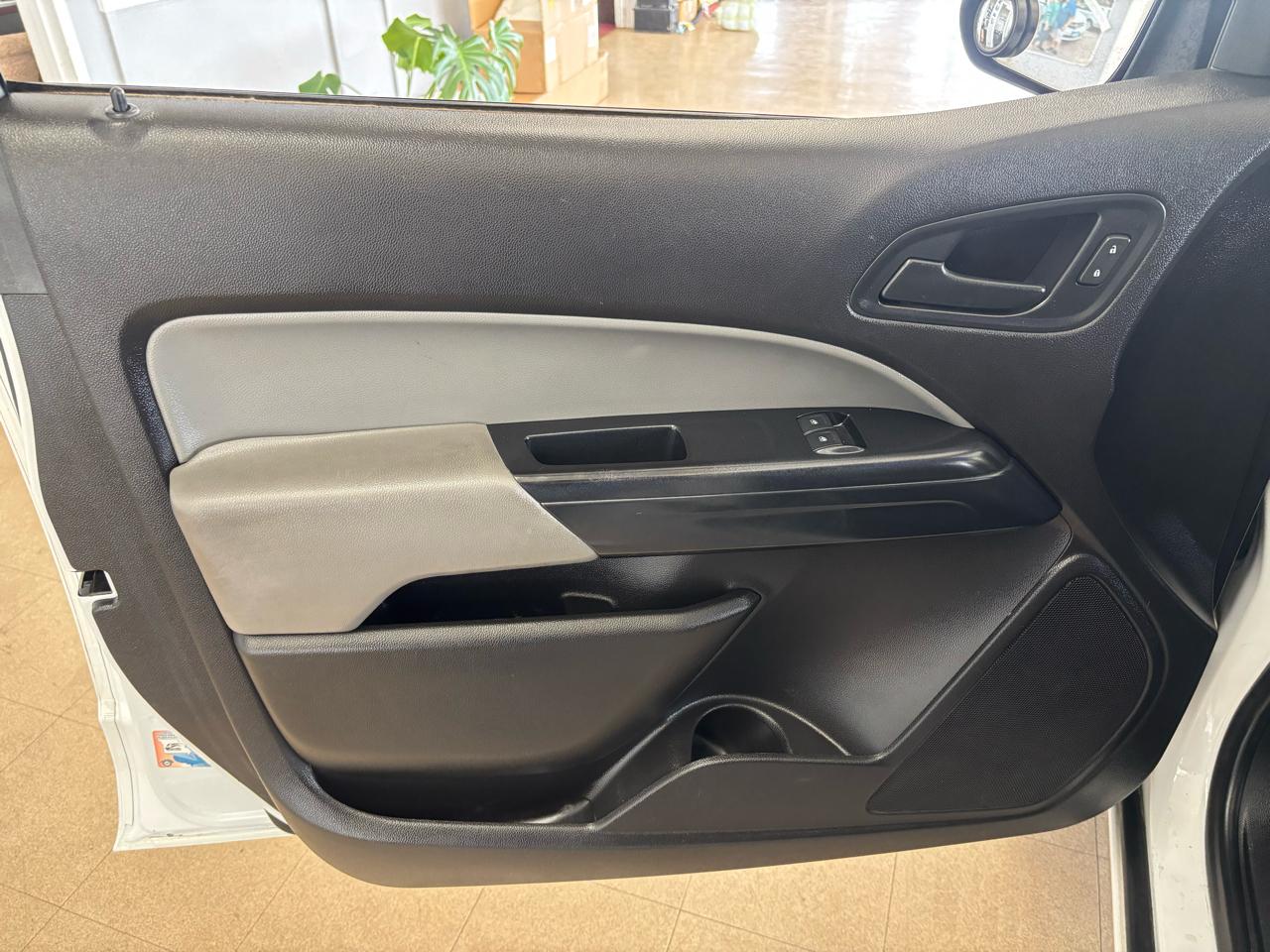 Chevrolet Colorado 2WD Ext Cab 128.3" WT 2016