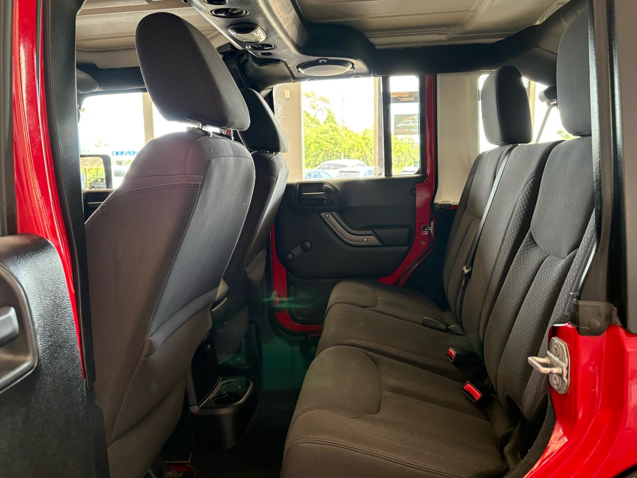 Jeep Wrangler Unlimited 4WD 4dr Sport 2013