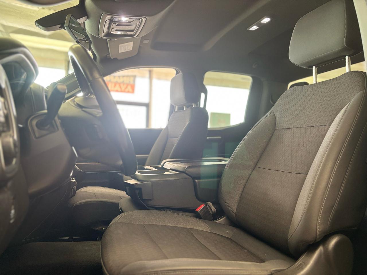 Chevrolet Silverado 1500 4WD Double Cab 147" LT 2020