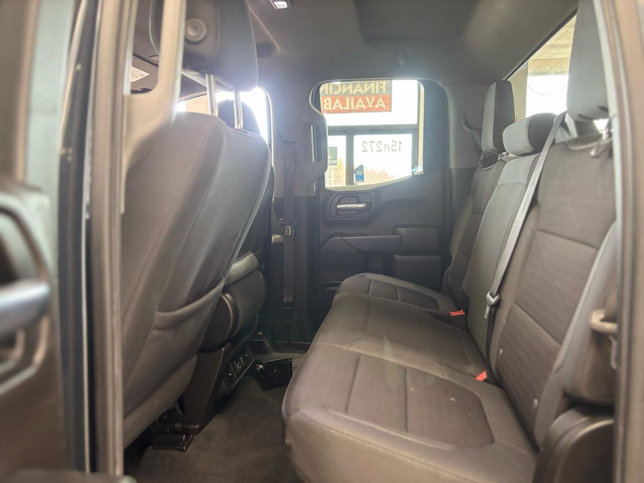 Chevrolet Silverado 1500 4WD Double Cab 147" LT 2020