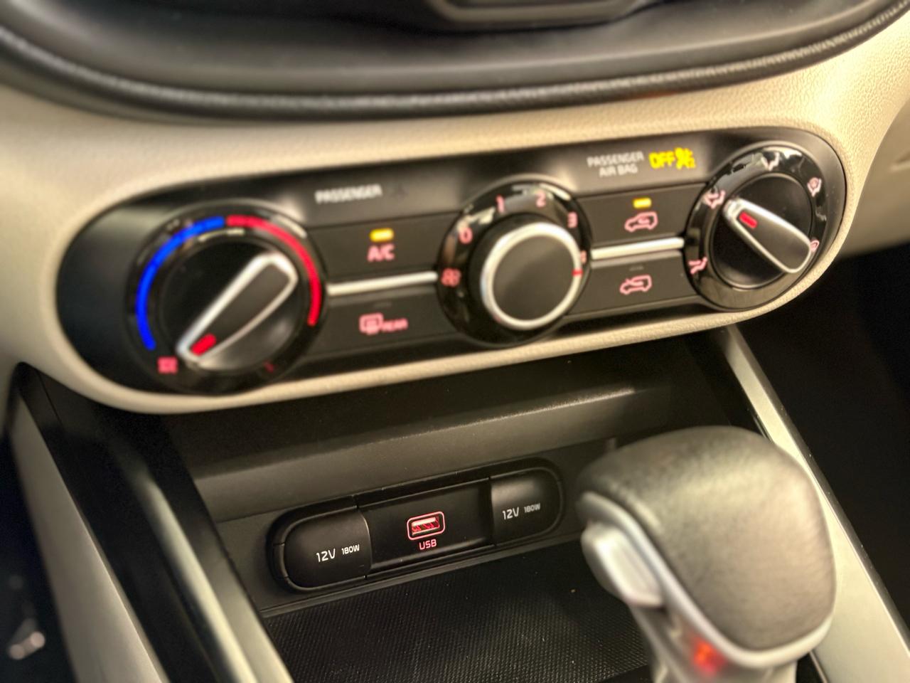 Kia Soul LX IVT 2020