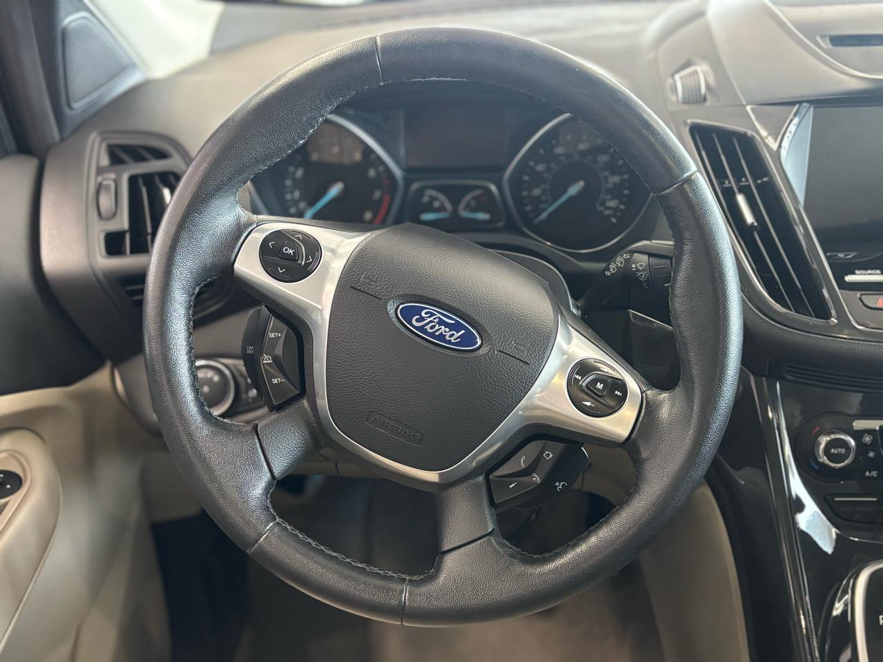 Ford Escape 4WD 4dr Titanium 2014