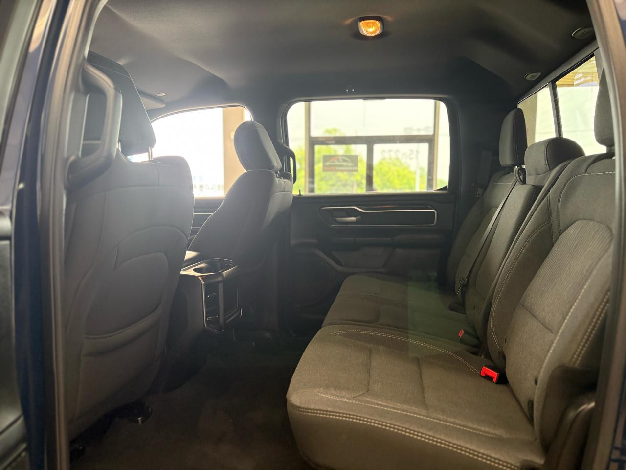 RAM 1500 Big Horn/Lone Star 4x4 Crew Cab 5'7" Box 2019