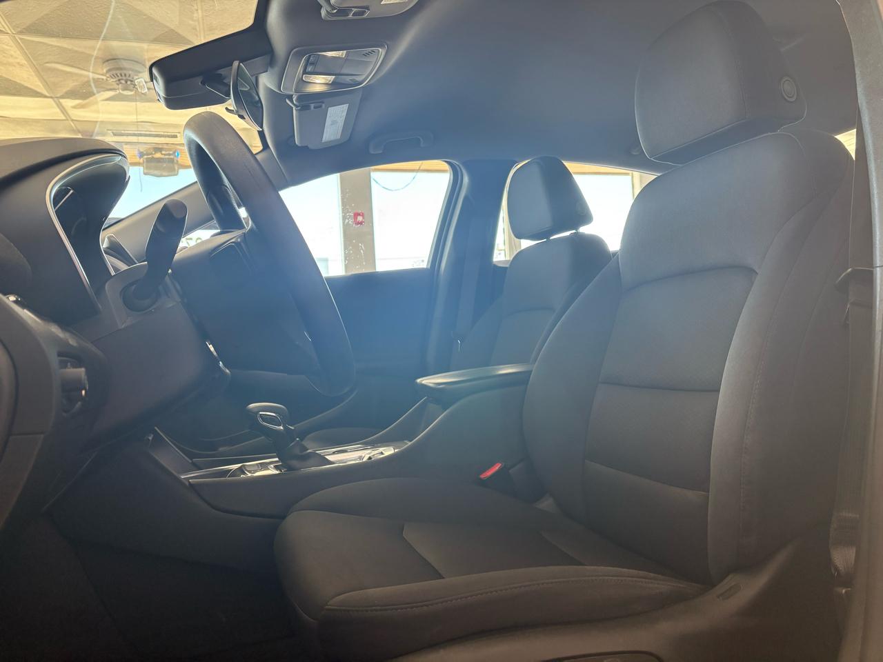 Chevrolet Malibu  2023