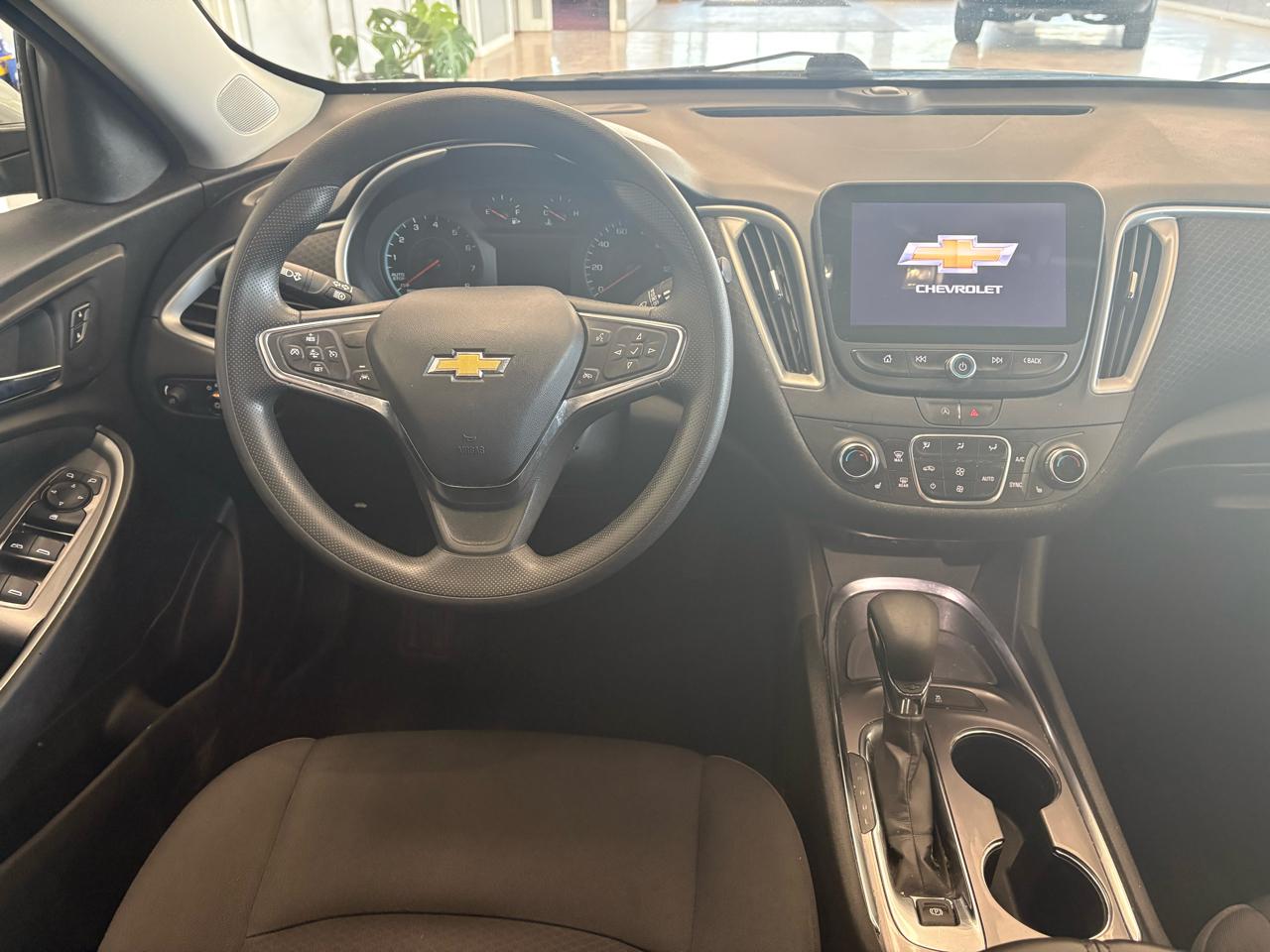 Chevrolet Malibu  2023