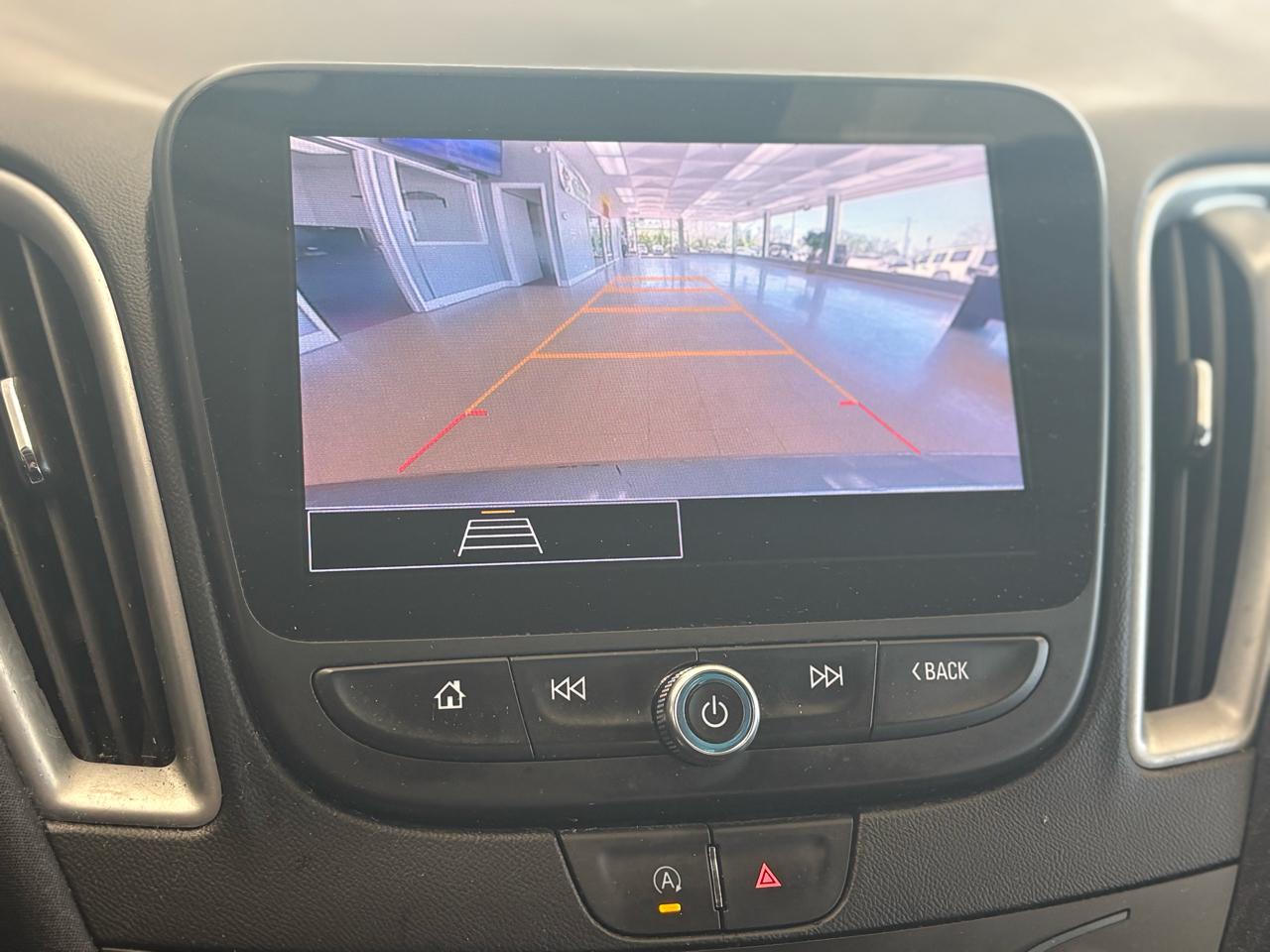 Chevrolet Malibu  2023