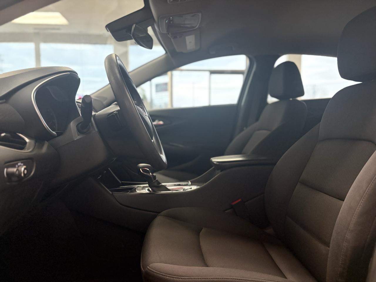 Chevrolet Malibu  2023