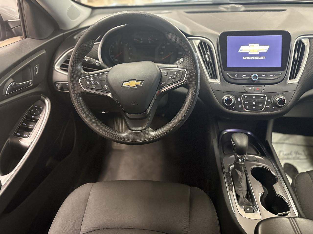 Chevrolet Malibu  2023