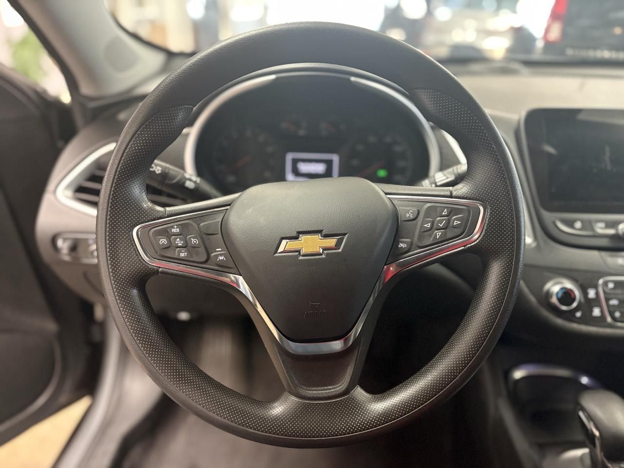 Chevrolet Malibu  2023