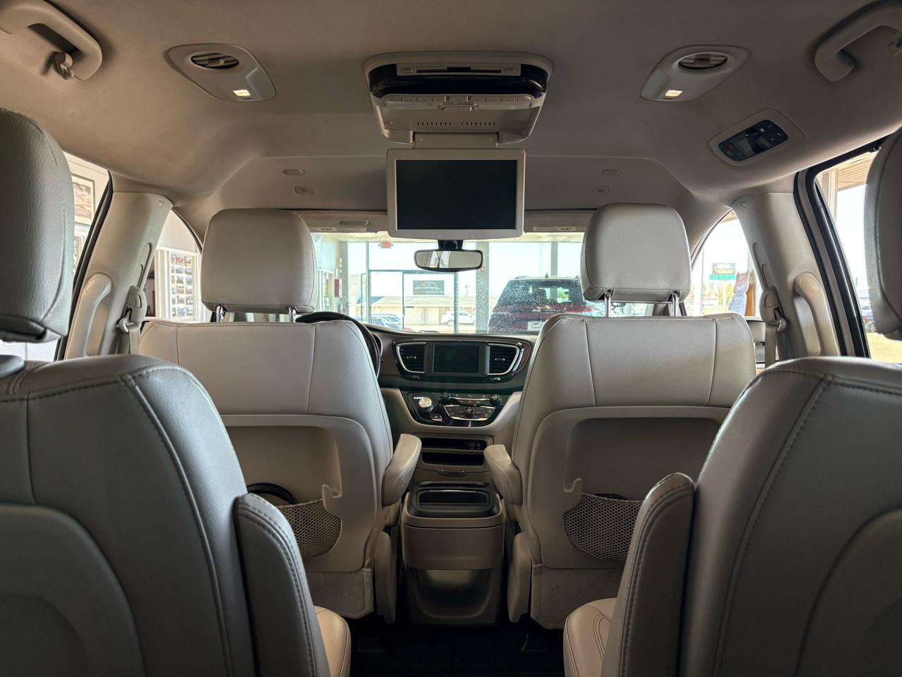 Chrysler Pacifica Touring L FWD 2018