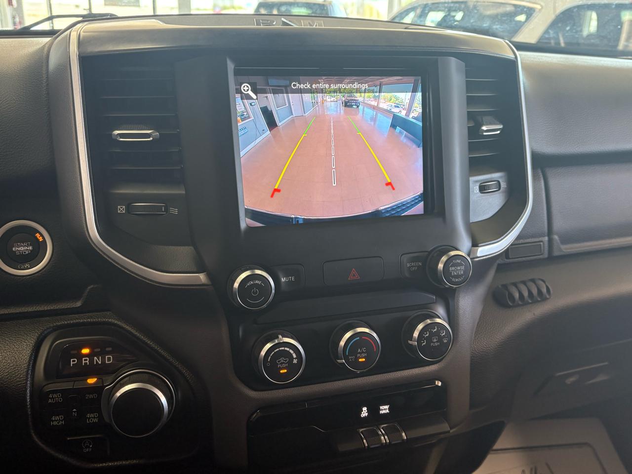 RAM 1500 Big Horn/Lone Star 4x4 Crew Cab 5'7" Box 2019