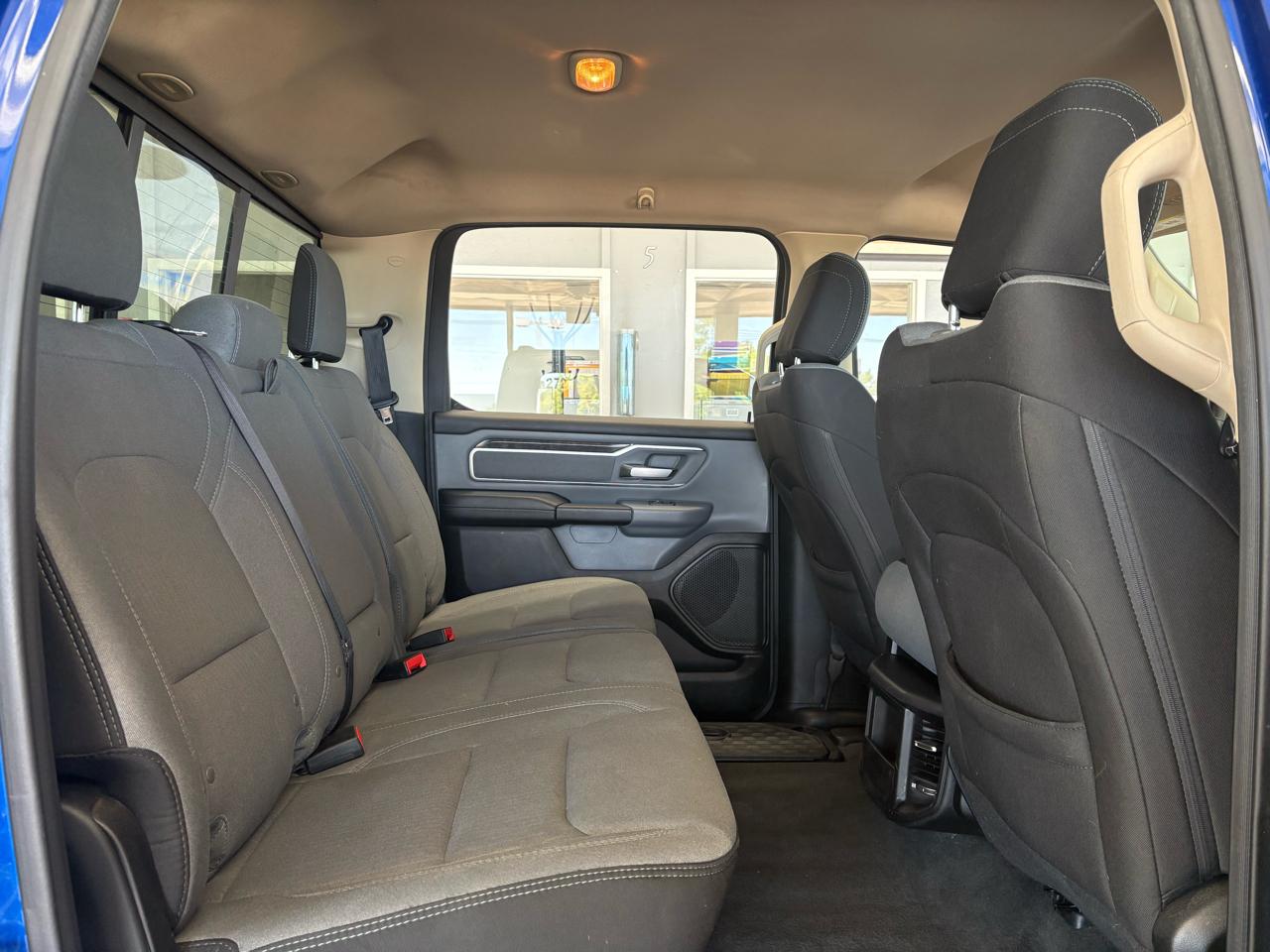 RAM 1500 Big Horn/Lone Star 4x4 Crew Cab 5'7" Box 2019