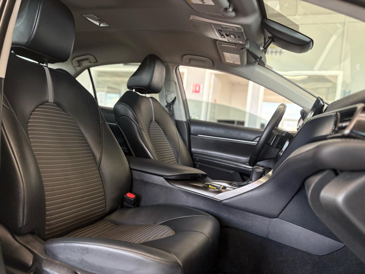 Toyota Camry SE Nightshade 4D Sedan 2021