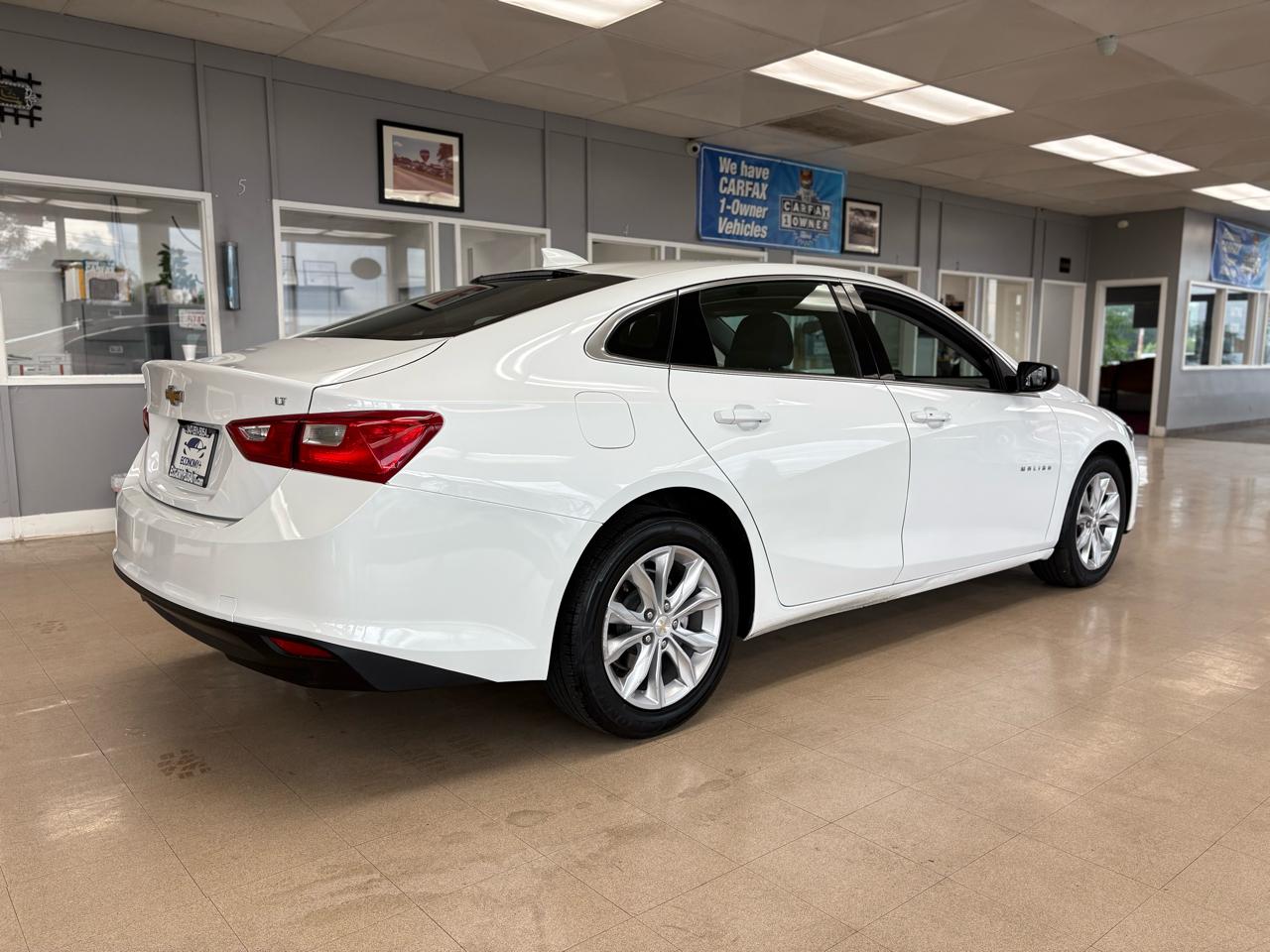 Chevrolet Malibu  2023