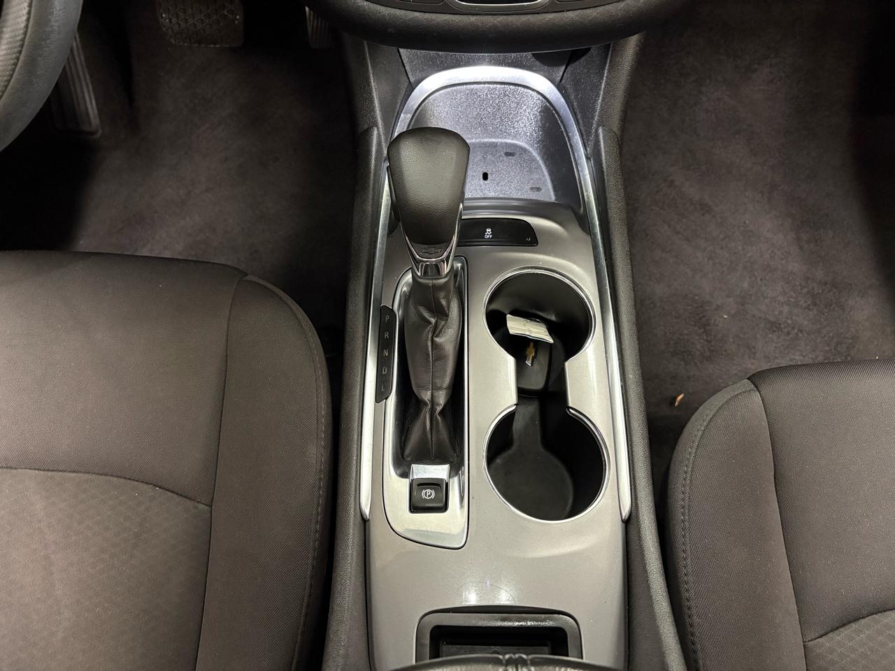 Chevrolet Malibu  2023