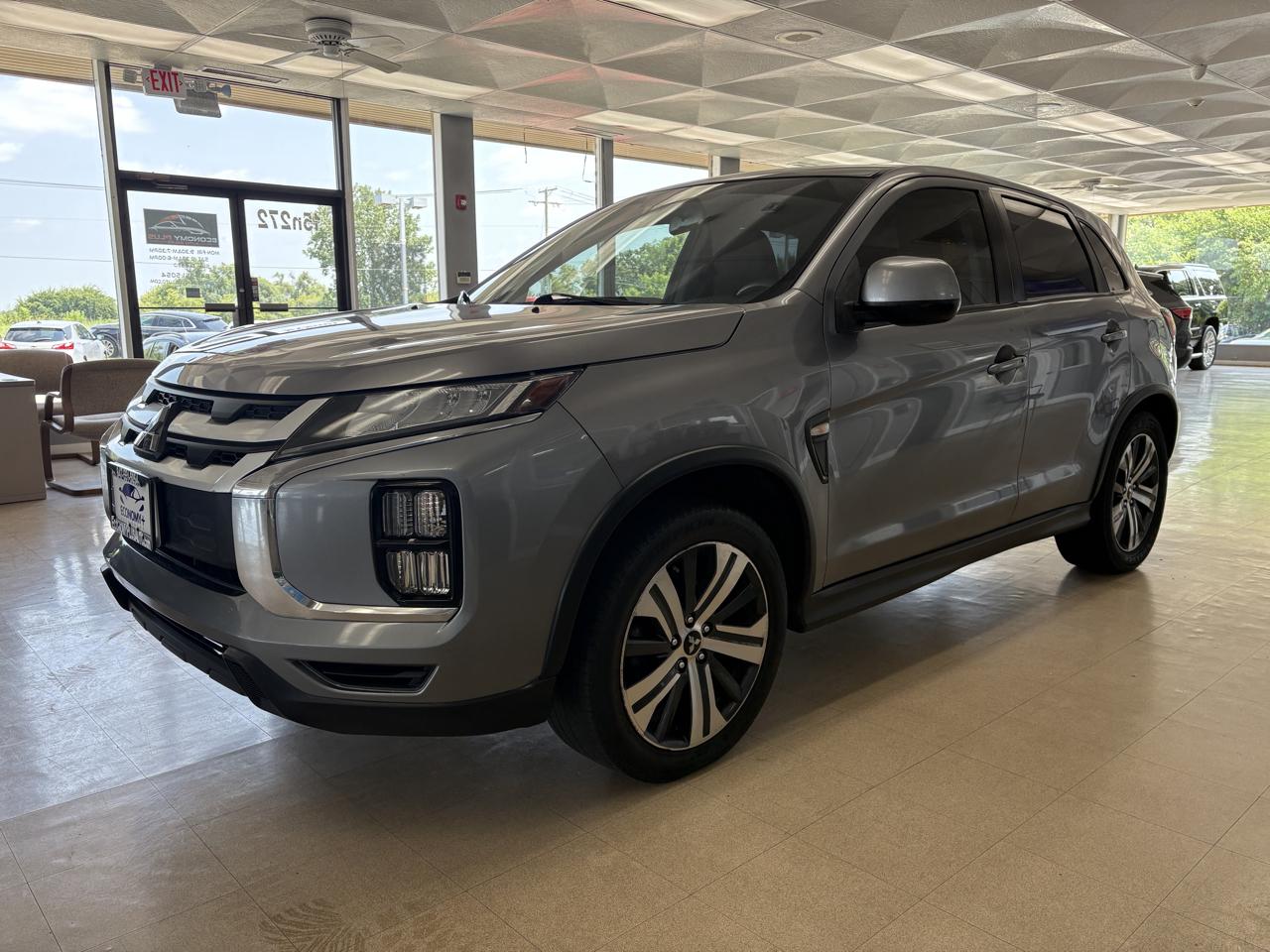 Mitsubishi Outlander Sport ES 2.0 CVT 2020