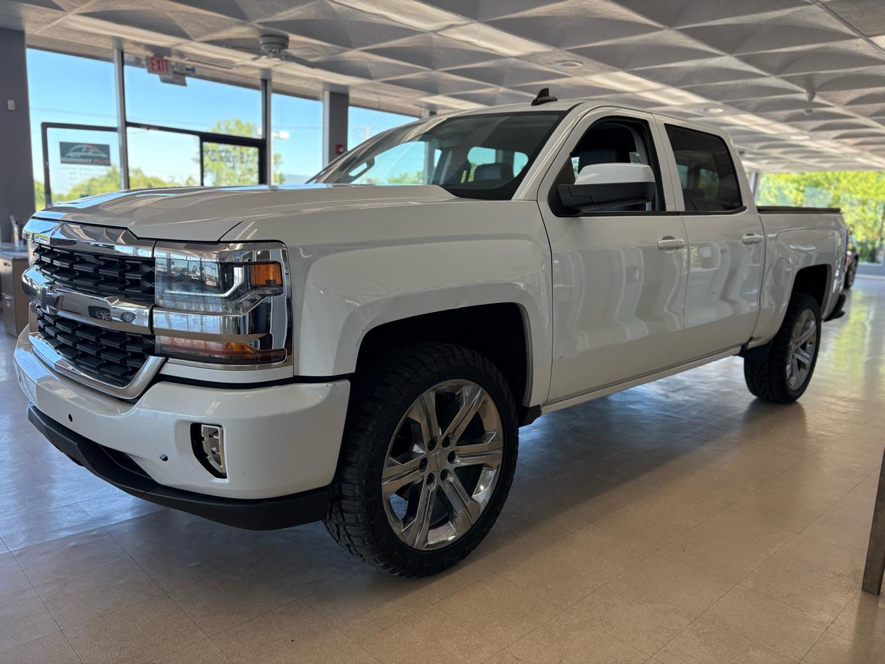 Chevrolet Silverado 1500 2WD Crew Cab 143.5" LT w/1LT 2016