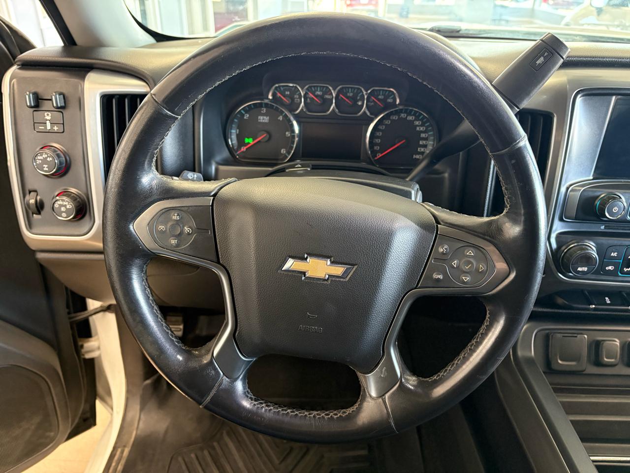 Chevrolet Silverado 1500 2WD Crew Cab 143.5" LT w/1LT 2016