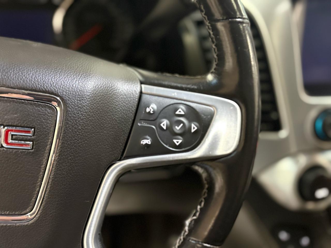 GMC Yukon 4WD 4dr SLT 2020
