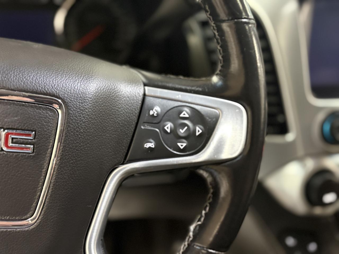 GMC Yukon 4WD 4dr SLT 2020