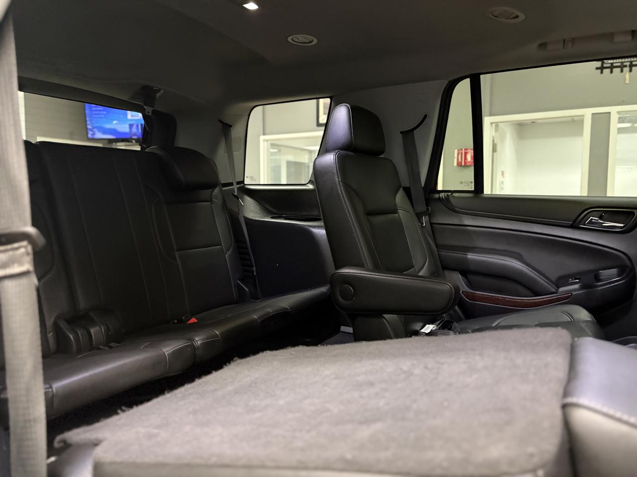 GMC Yukon 4WD 4dr SLT 2020