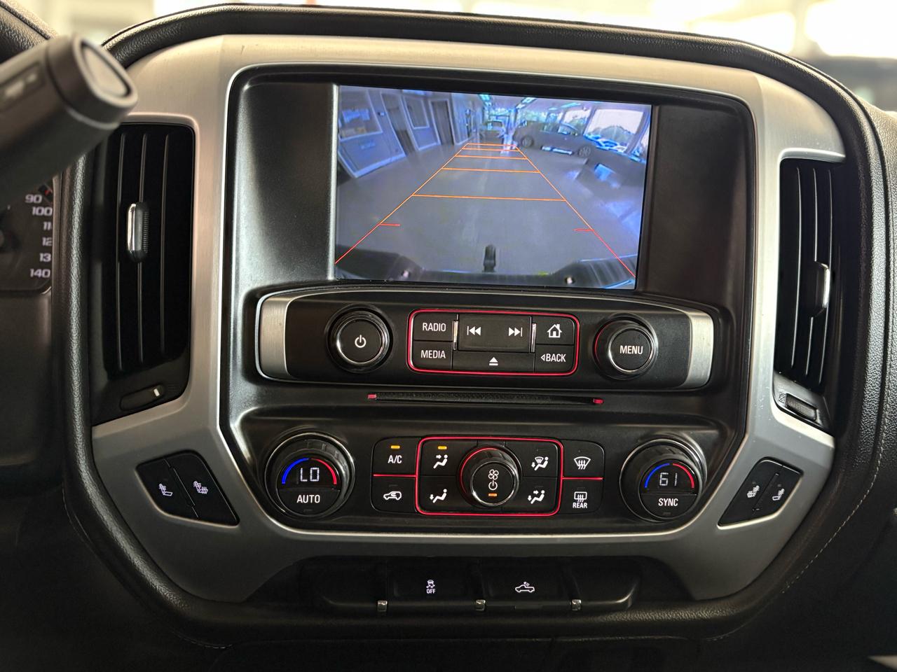 GMC Sierra 1500 4WD Crew Cab 143.5" SLE 2015