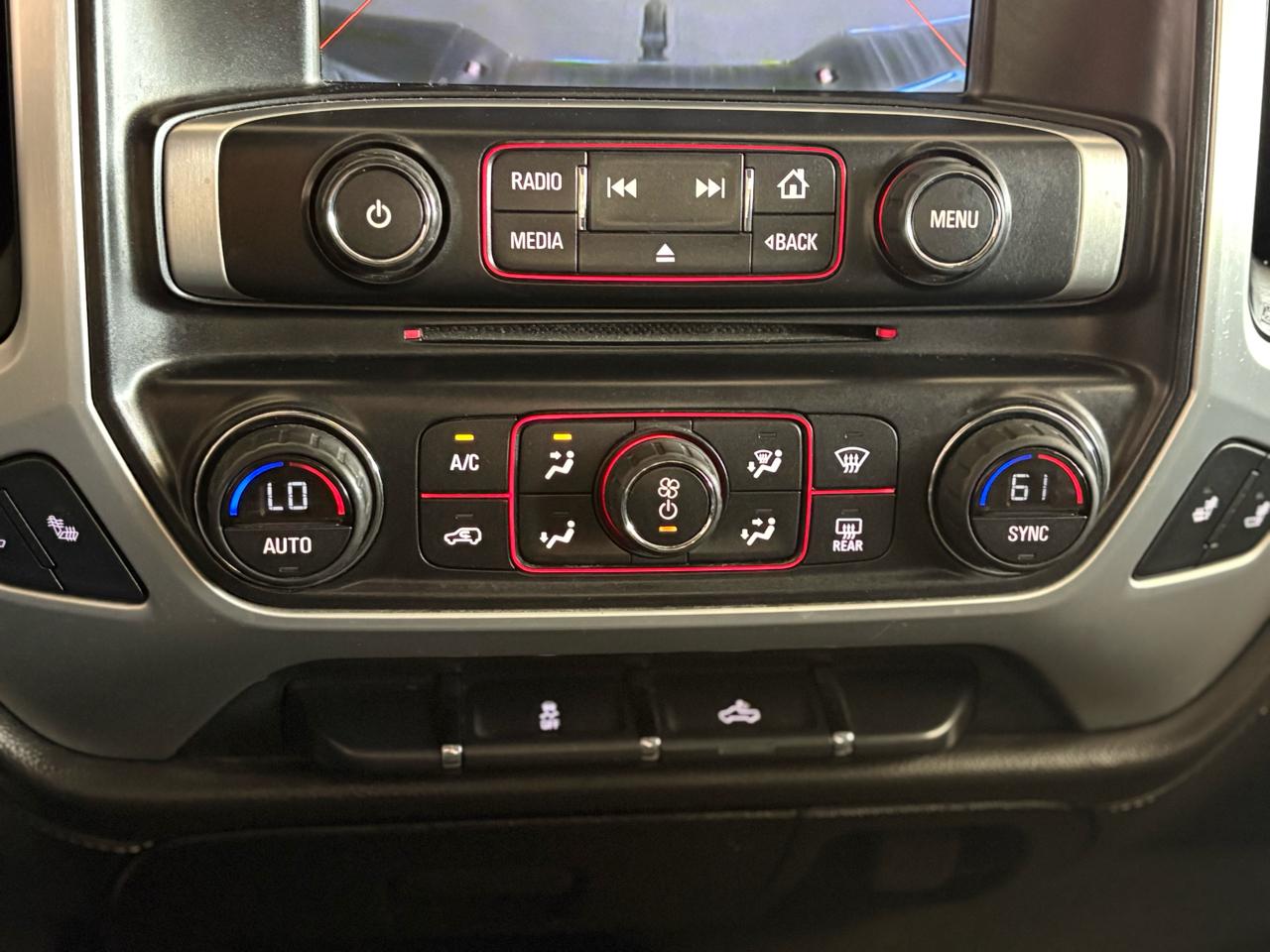 GMC Sierra 1500 4WD Crew Cab 143.5" SLE 2015