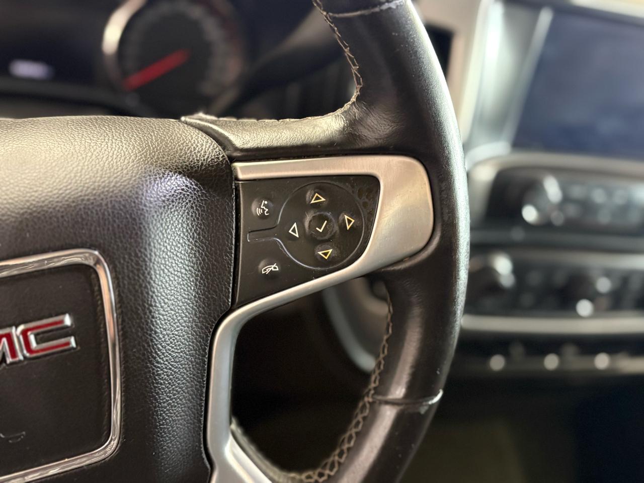 GMC Sierra 1500 4WD Crew Cab 143.5" SLE 2015
