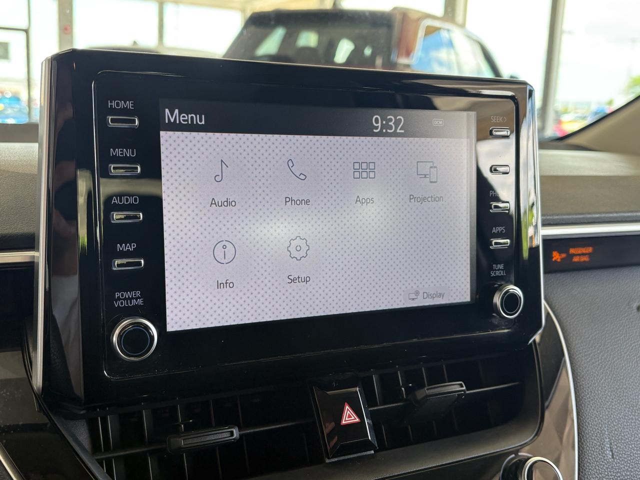 Toyota Corolla LE CVT (Natl) 2020