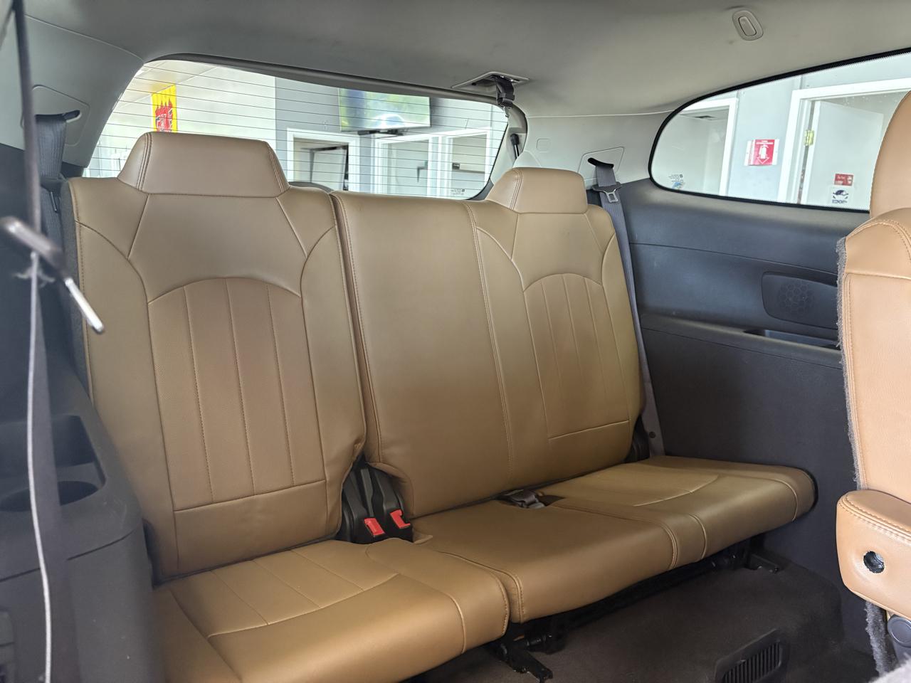 Buick Enclave AWD 4dr Premium 2017