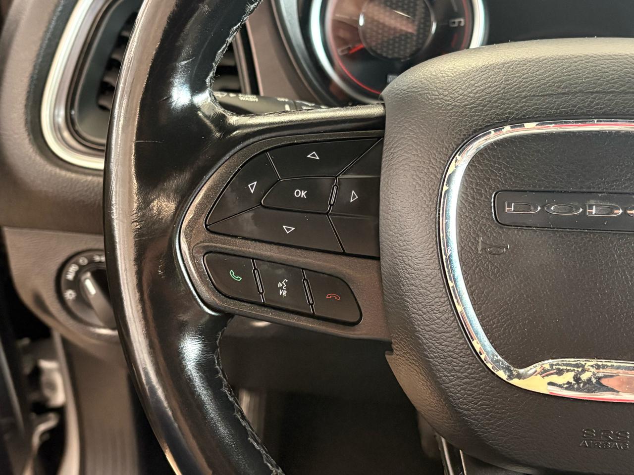 Dodge Challenger SXT RWD 2021