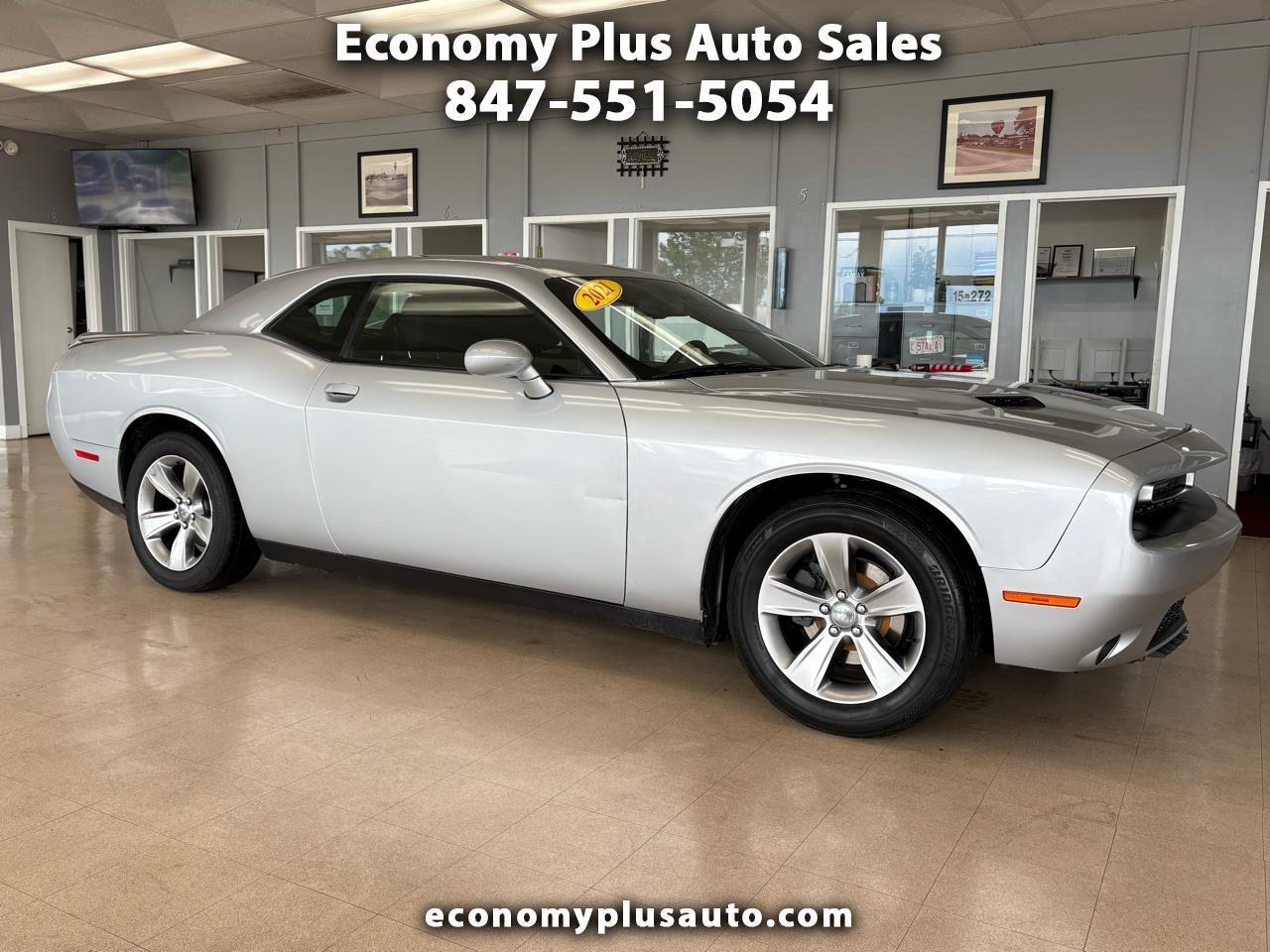 2021 Dodge Challenger SXT RWD