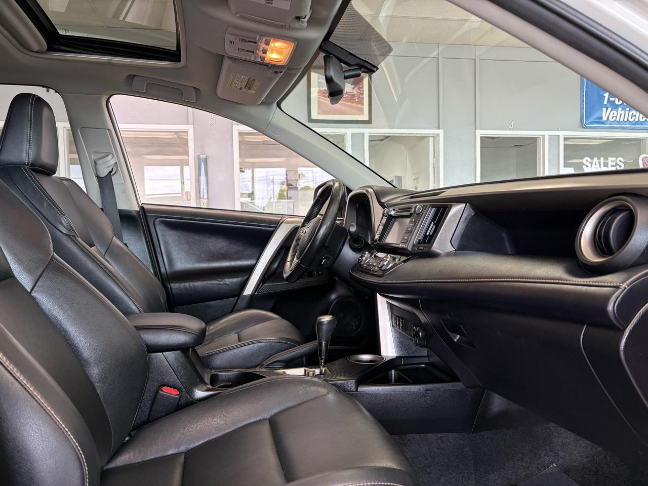 Toyota RAV4 FWD 4dr Limited (Natl) 2013