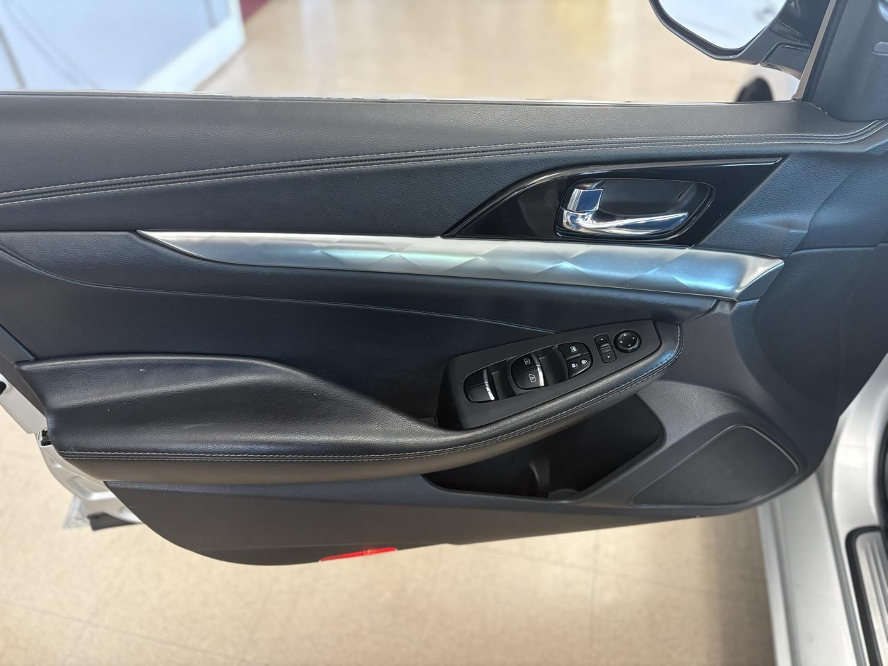 Nissan Maxima SV 3.5L 2021