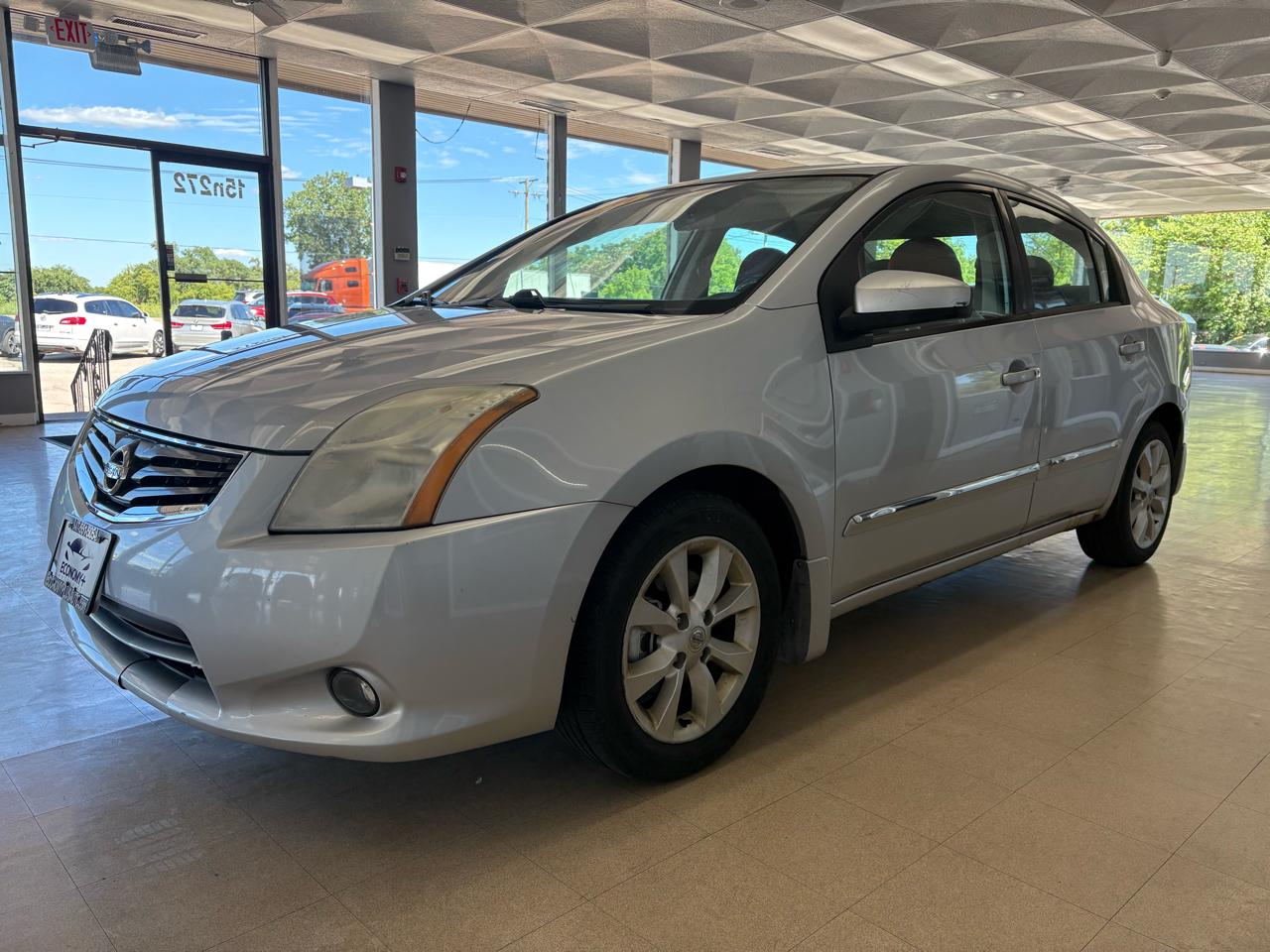 Nissan Sentra 4dr Sdn I4 CVT 2.0 SL 2011