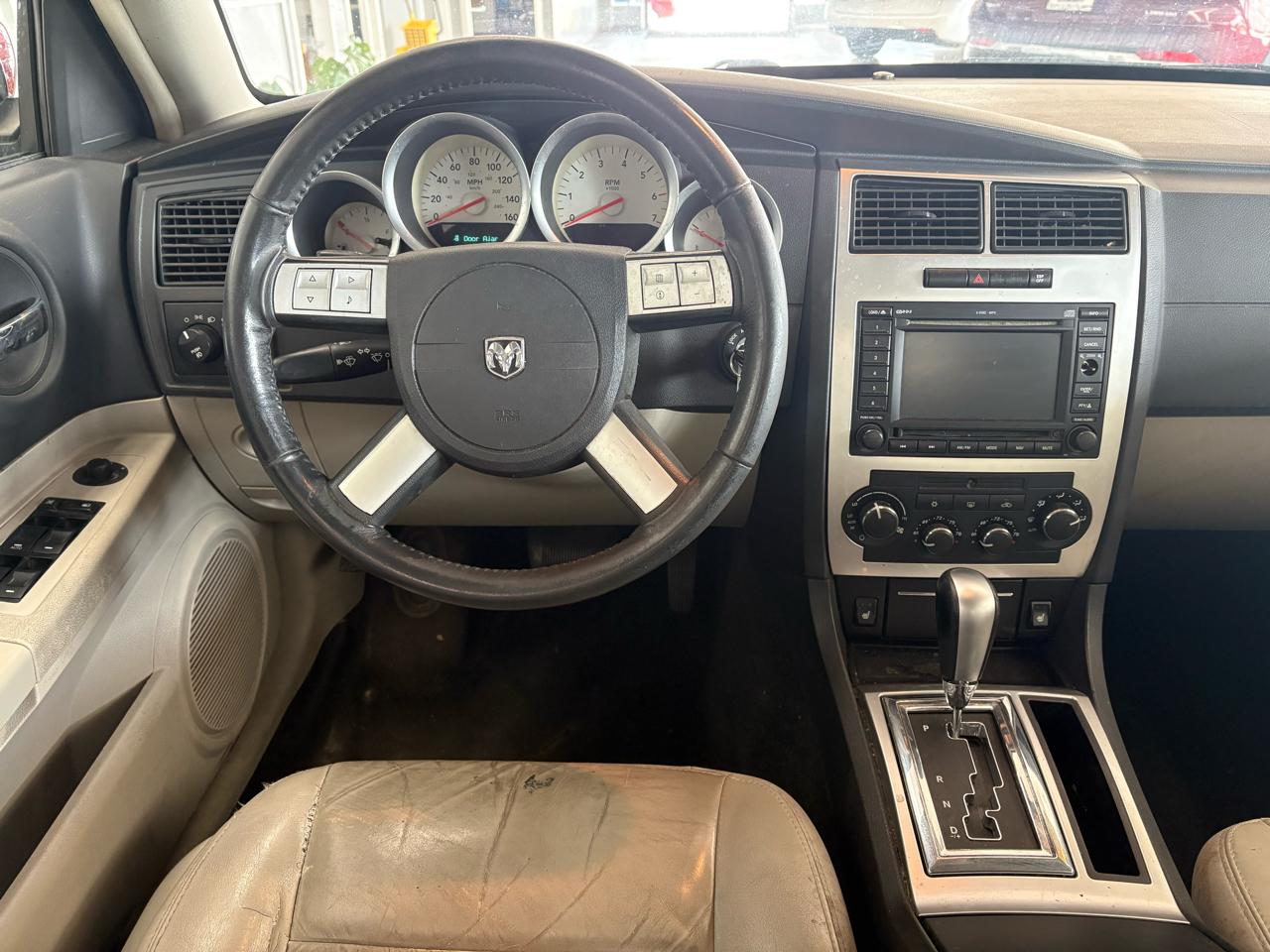 Dodge Charger 4dr Sdn R/T RWD 2006