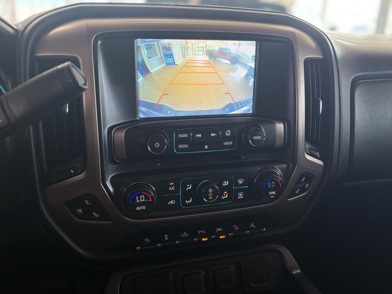 GMC Sierra 1500 4WD Crew Cab 143.5" Denali 2017