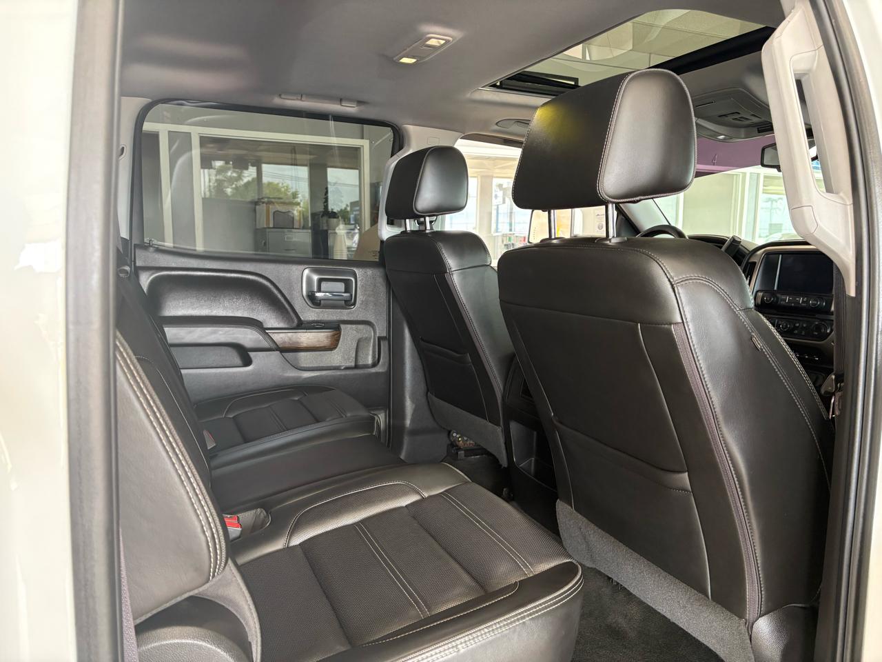 GMC Sierra 1500 4WD Crew Cab 143.5" Denali 2017