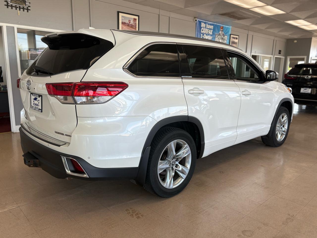 Toyota Highlander Limited V6 AWD (Natl) 2019
